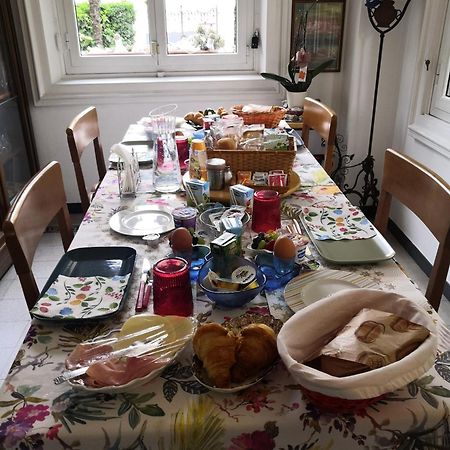 Invilla B&B Варезе Екстериор снимка