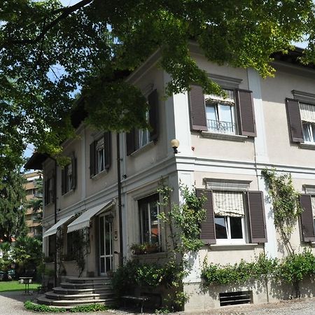 Invilla B&B Варезе Екстериор снимка